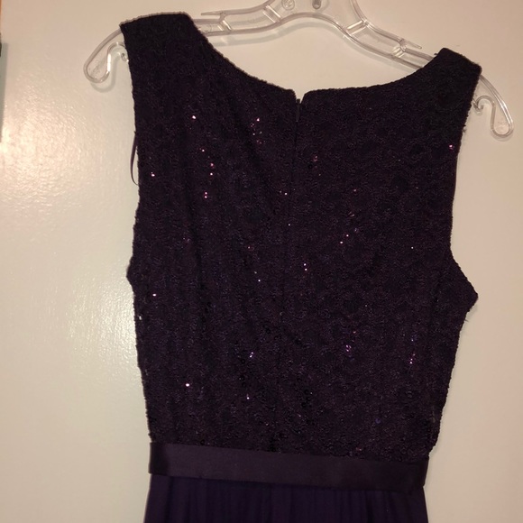 Dress - Picture 4 of 8